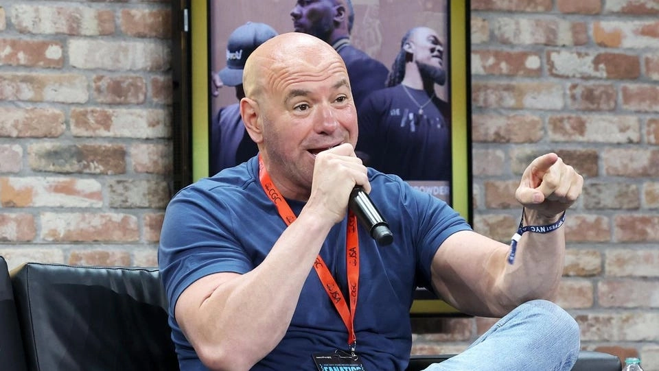 Dana White muốn dùng AI xếp hạng võ sĩ: Truyền thông cần tránh xa